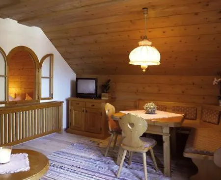 Laimer Urschlag Apartment